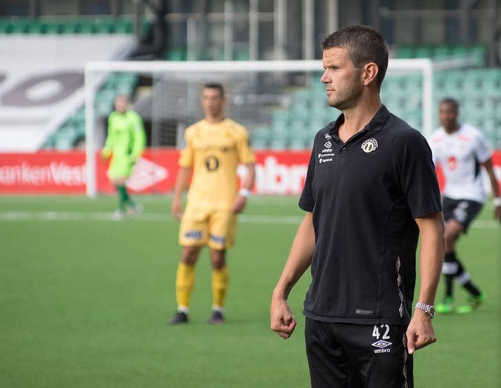 ดานิเอล ฟาร์เค่ เผยว่าตนจะลงสน